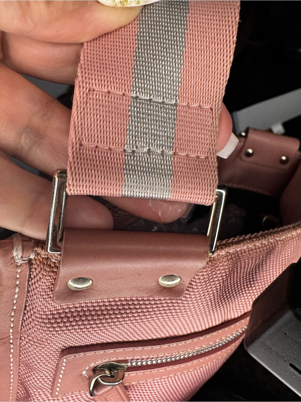 Stylish Bally Rose Pink Crossbody Bag - Lightweight Everyday Shoulder Bag - Picture 5 of 7